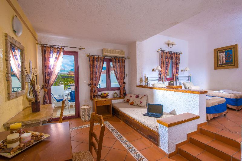 Irida Apartments Malia By Estia Екстериор снимка